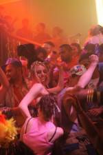 Watch Weekender 9Movies