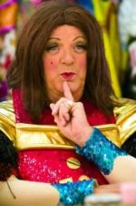 Watch Michael Grade\'s History of the Pantomime Dame 9Movies